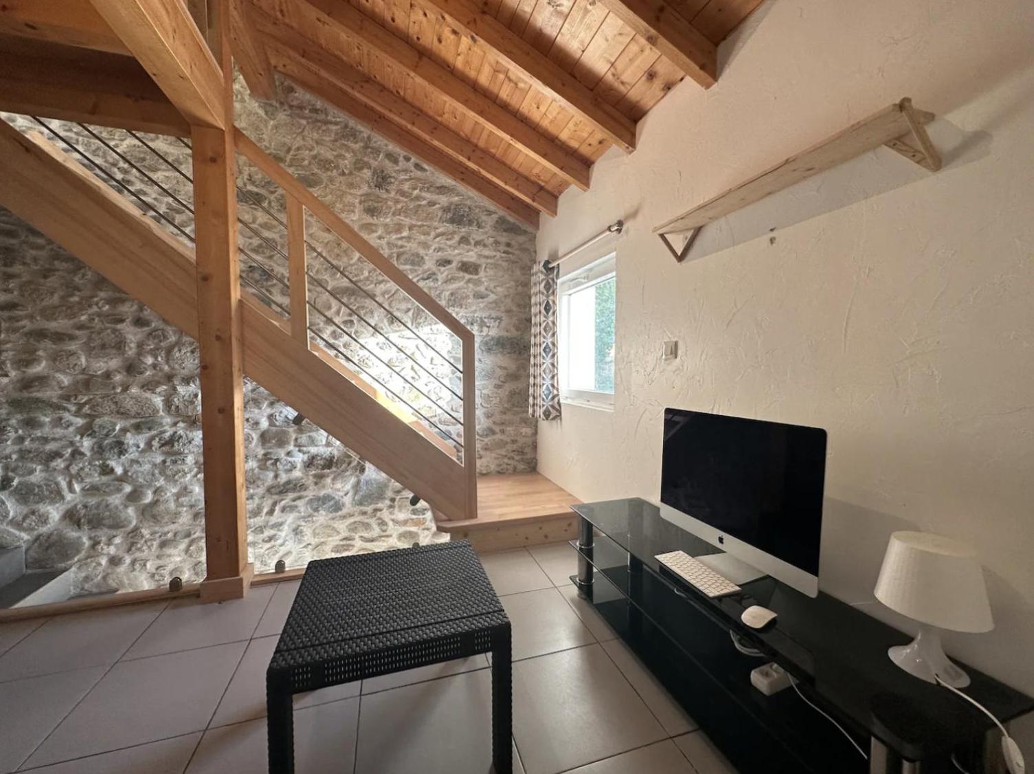 La Ferme Aux Diligences Villa นีย์ดองส์ ภายนอก รูปภาพ